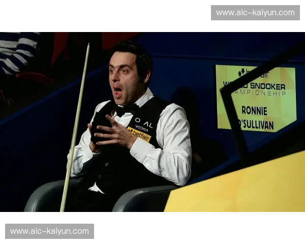 绿呢桌上的“上帝之手”与“沉默鹰隼”：奥沙利文vs霍金斯的宿命之战